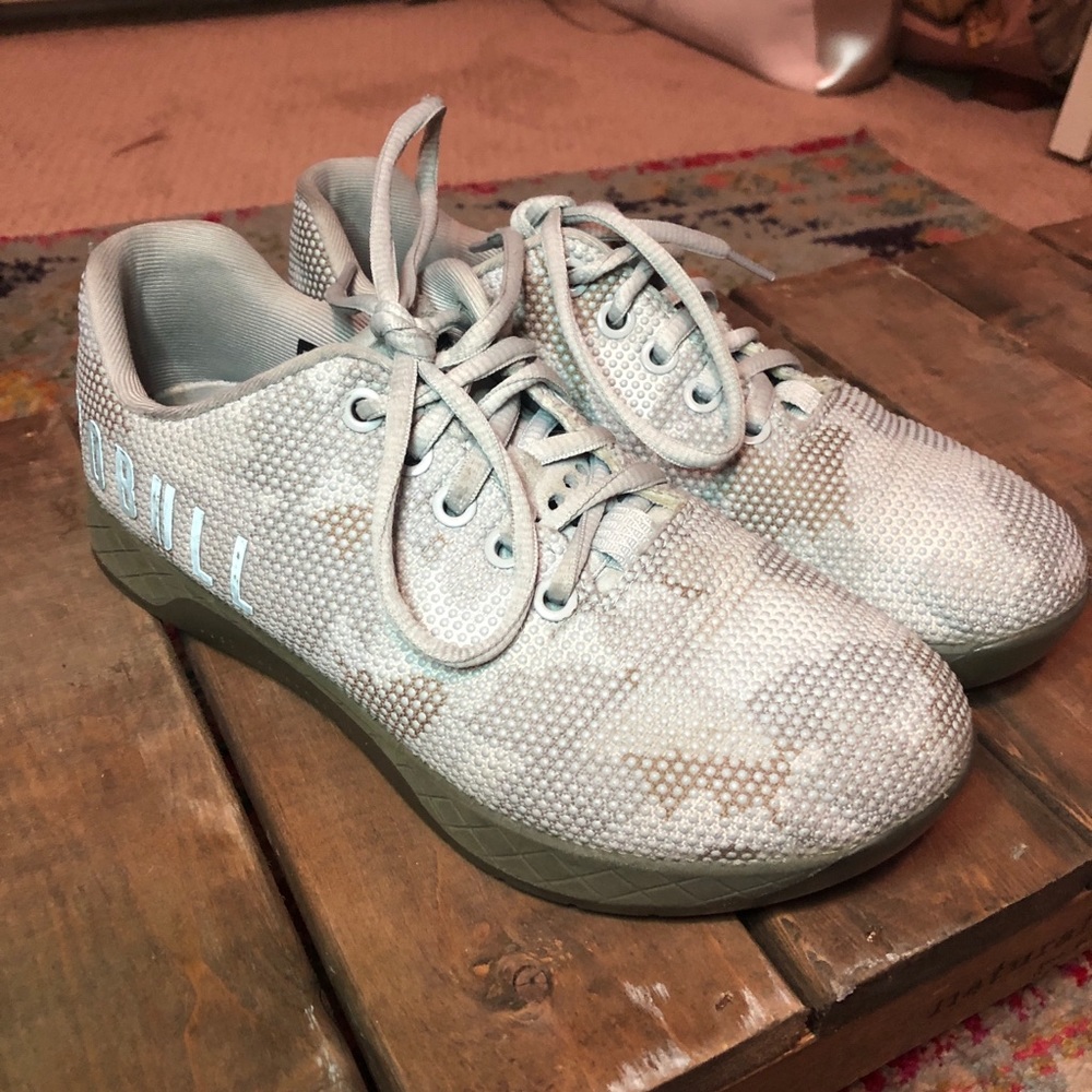 Gently used NoBull butterfly shoes. 6.5.